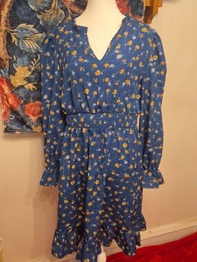 SHEIN Blue Floral Smocked-Waist Midi Dress